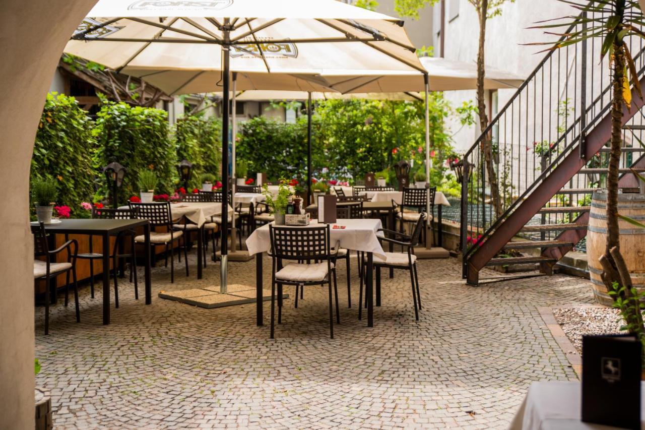 Frühstückspension Roessl Bianco B&b&b Meran