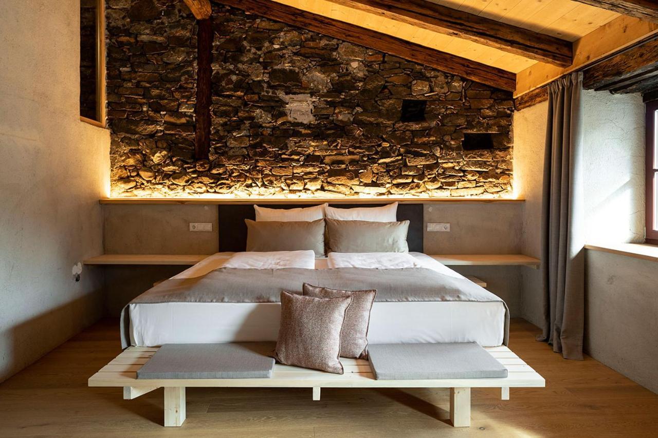 Roessl Bianco B&b&b Meran